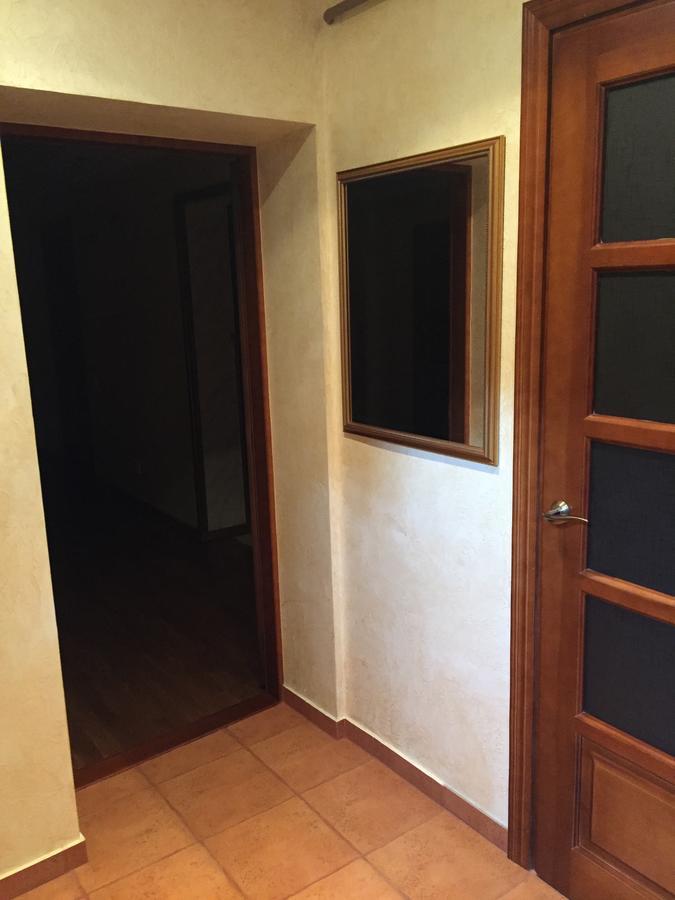 Apartment On Kostyushka 20 リヴィウ エクステリア 写真